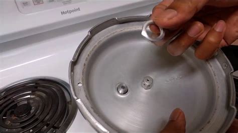 how to change prestige cooker safety valve